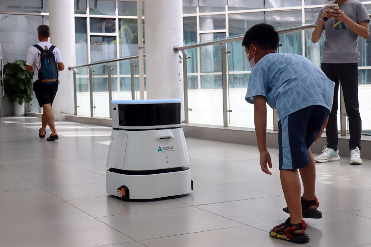 IMG_0963-1.jpg IMG_0963-1.jpg