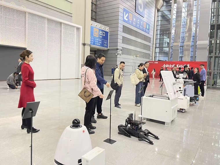 機器演示1.jpg